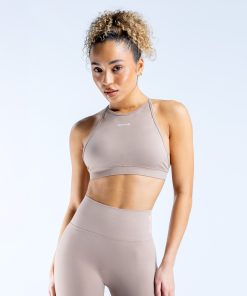 Dynamic High Neck Backless Sports Bra